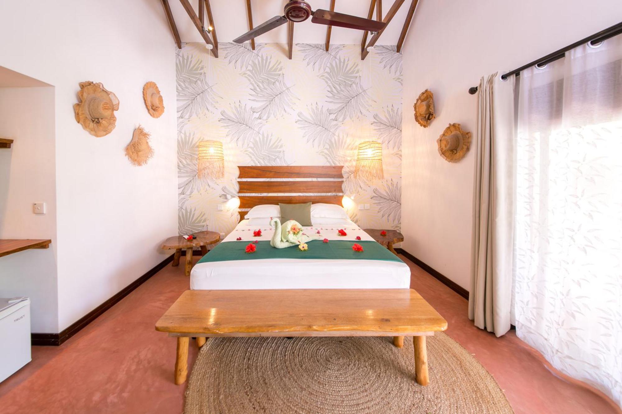 Les Lauriers Eco Hotel Anse Volbert Village Buitenkant foto